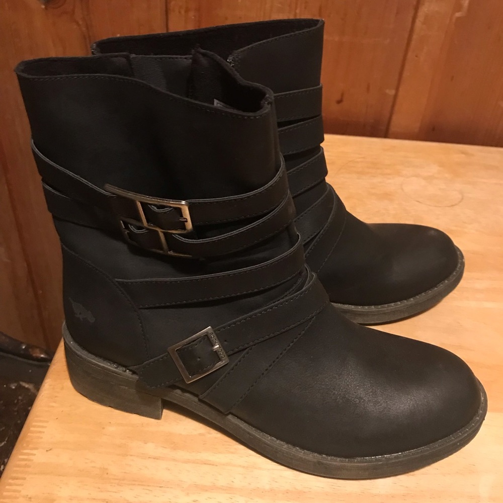 Rocket dog black boots